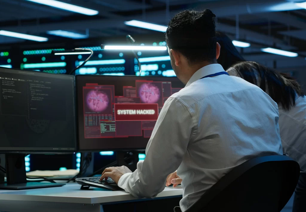 Con Intersoft tu seguridad digital siempre adelante